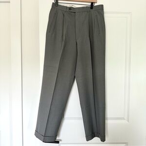 Saks Fifth Avenue (34) Gray Wool Blend Pleated Front Elevated Men’s Trouser Pant